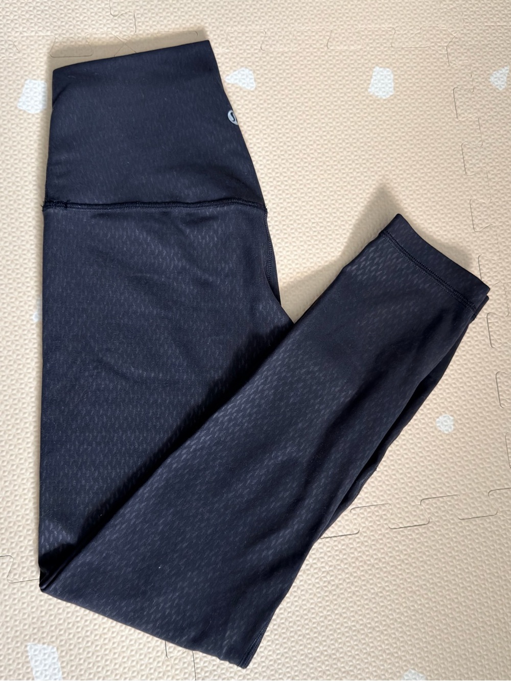 Lululemon Wunder Train High-Rise Tight 25" Distressed Twill Emboss Black Size 6